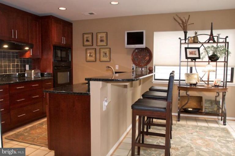 2118 South Bay Lane Reston, VA 20191 - Photo 25 of 26 Kitchen #3