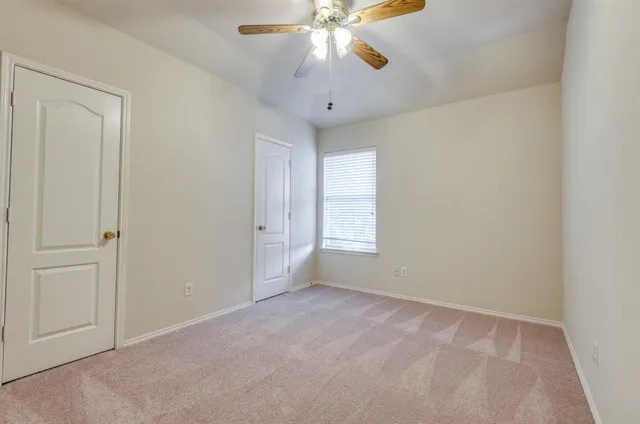 $450,000 | 400 Granite Court, Euless, TX 76040