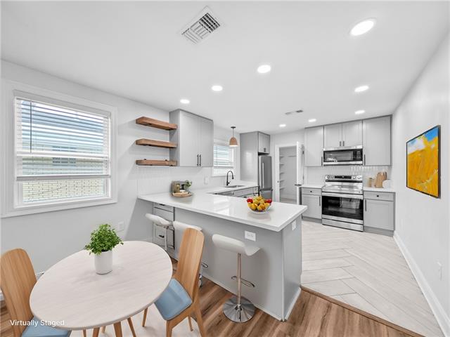 1227 Cook Street Gretna, LA 70053 - Photo 3 of 16