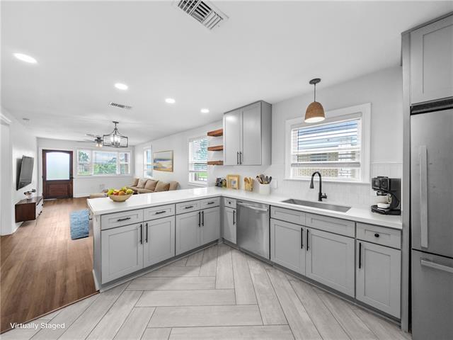 1227 Cook Street Gretna, LA 70053 - Photo 4 of 16