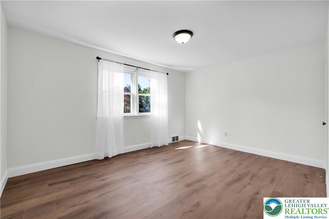 2520 Winston Road Bethlehem, PA 18017 - Photo 16 of 33 Gallery Image 16