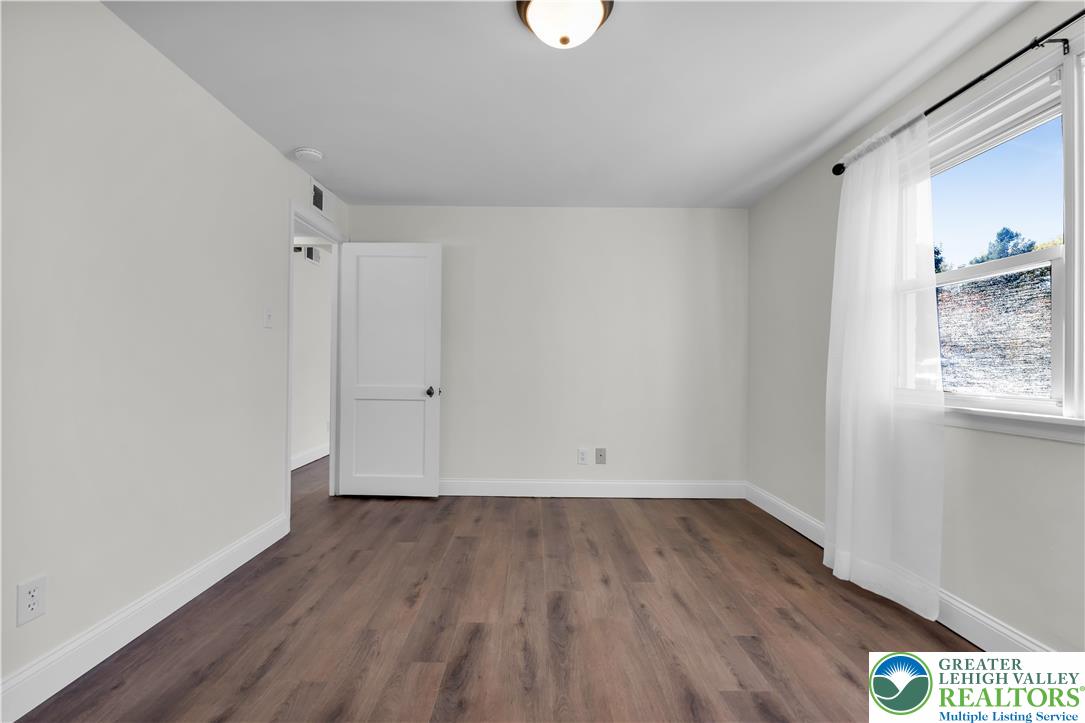 2520 Winston Road Bethlehem, PA 18017 - Photo 17 of 33 Gallery Image 17