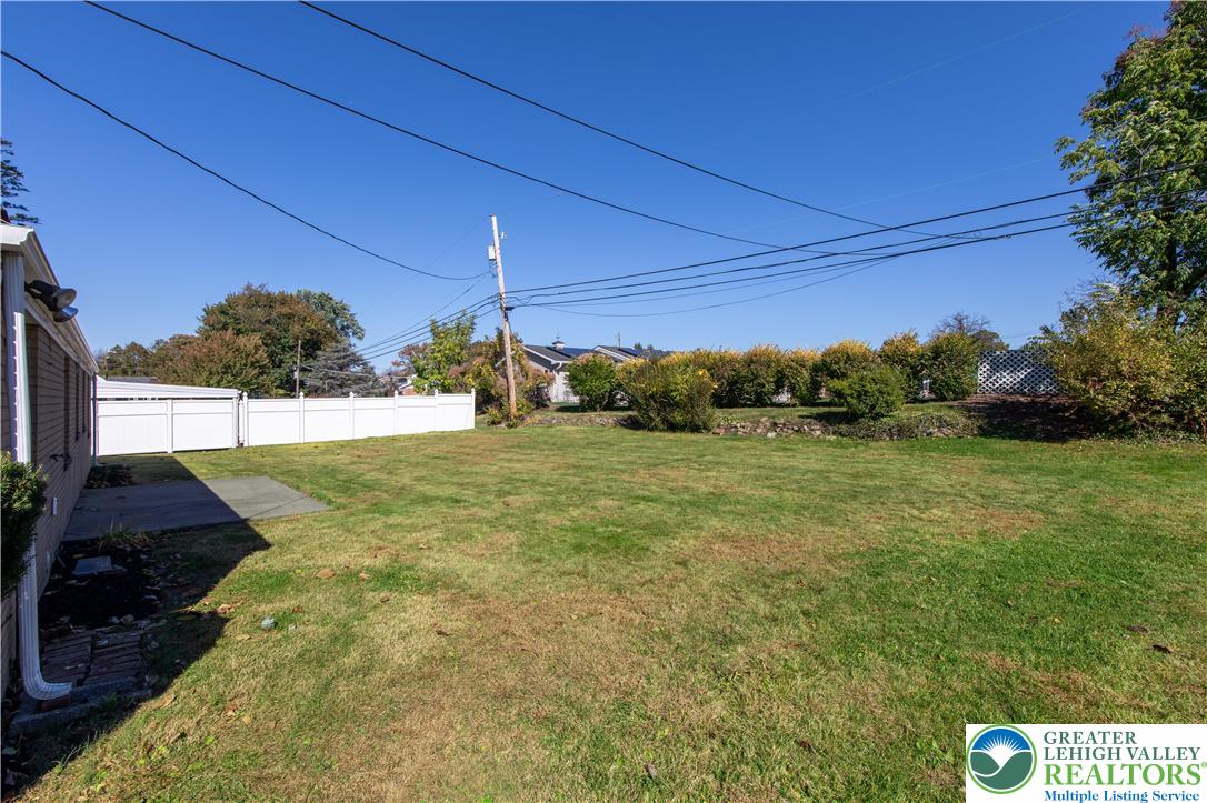 2520 Winston Road Bethlehem, PA 18017 - Photo 24 of 33 Large, beautiful Backyard!