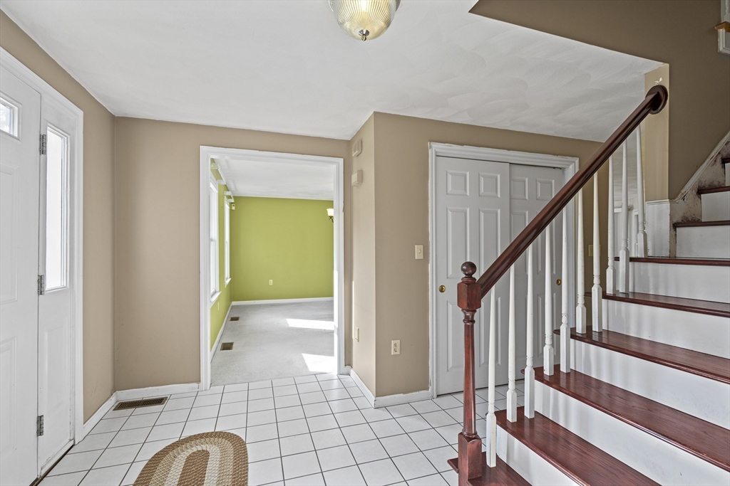 18 Noel Road Andover, MA 01810 - Photo 20 of 31 Gallery Image 20