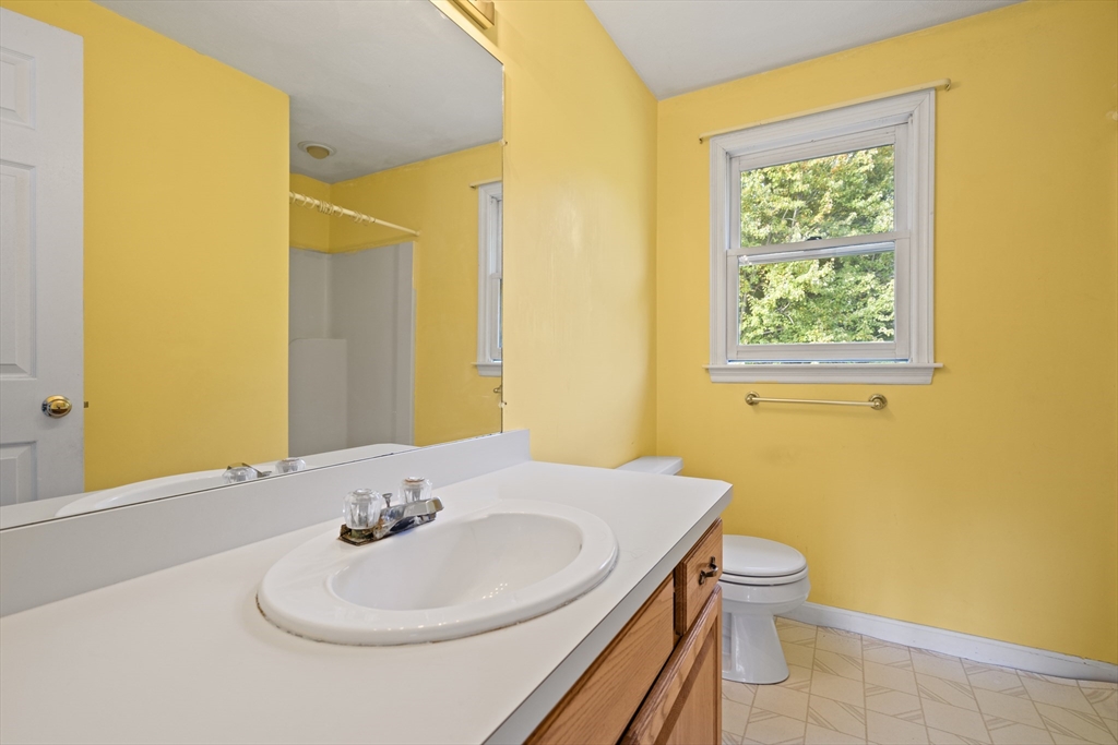 18 Noel Road Andover, MA 01810 - Photo 28 of 31 Gallery Image 28