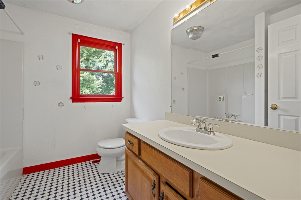 18 Noel Road Andover, MA 01810 - Photo 29 of 31 Gallery Image 29