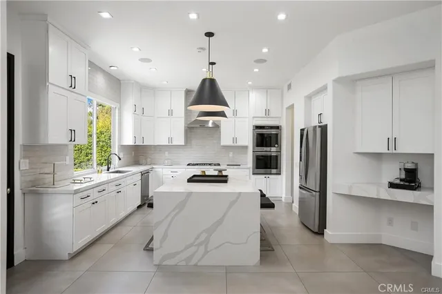 $9,888 | 23679 Ridgeway, Mission Viejo, CA 92692