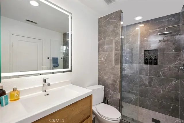 $9,888 | 23679 Ridgeway, Mission Viejo, CA 92692