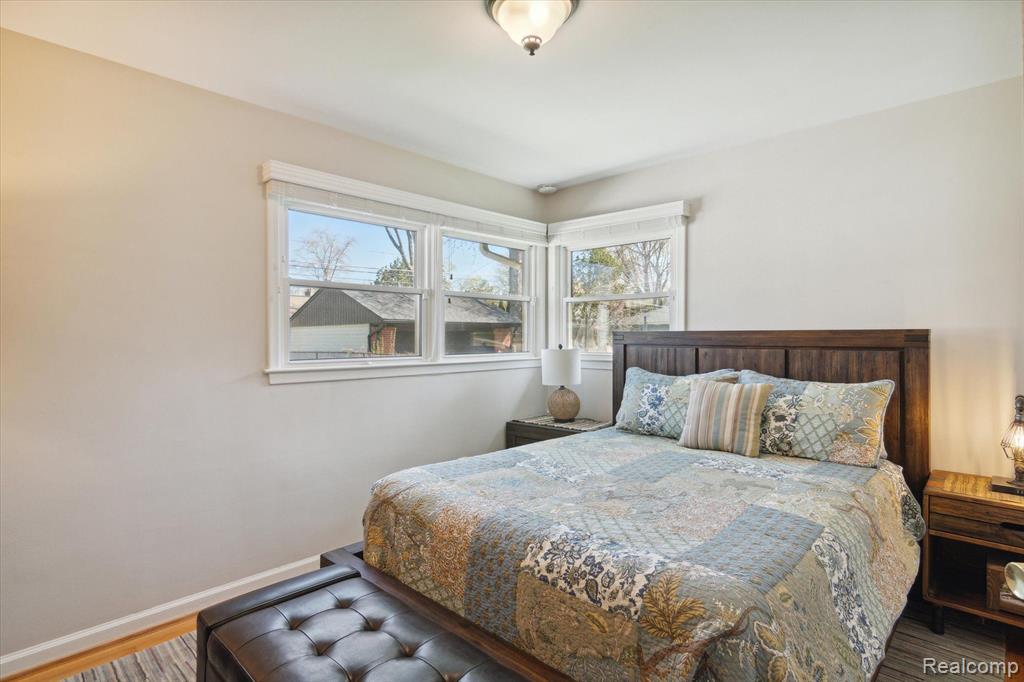 16976 Beverly Road Beverly Hills, MI 48025 - Photo 19 of 30