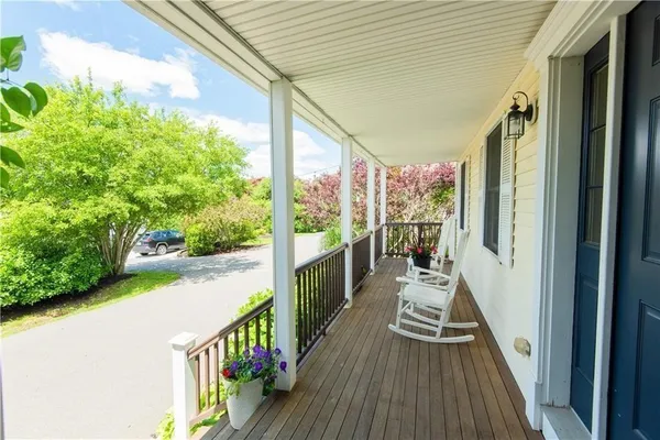 $3,500 | 663 Aquidneck Avenue, Middletown, RI 02842