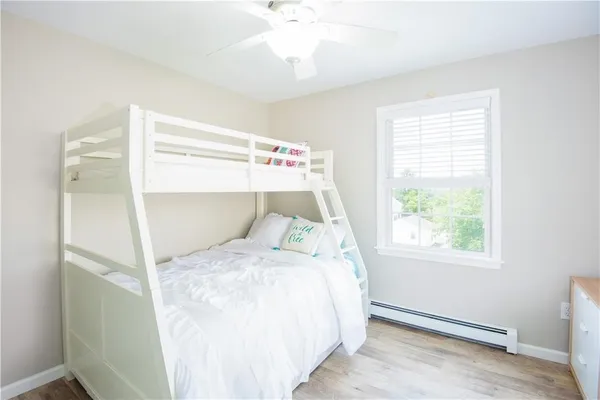 $3,500 | 663 Aquidneck Avenue, Middletown, RI 02842