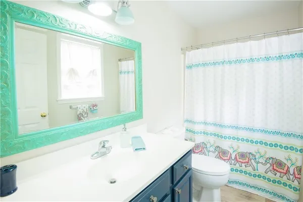 $3,500 | 663 Aquidneck Avenue, Middletown, RI 02842