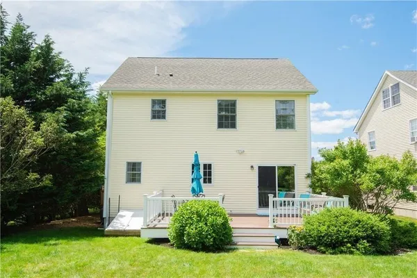 $3,500 | 663 Aquidneck Avenue, Middletown, RI 02842