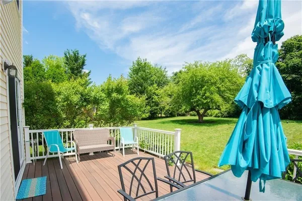 $3,500 | 663 Aquidneck Avenue, Middletown, RI 02842