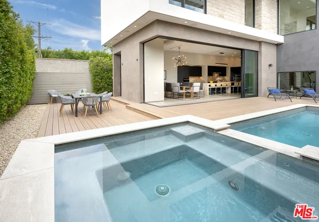 $4,787,800 | 8356 West 4th Street, Los Angeles, CA 90048