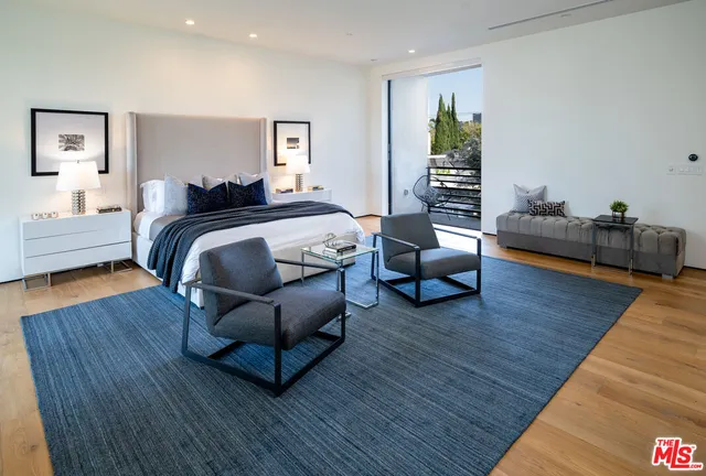 $4,787,800 | 8356 West 4th Street, Los Angeles, CA 90048