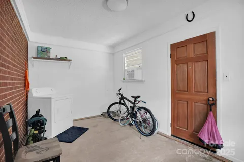 $320,000 | 10437 Idlewild Road, Matthews, NC 28105