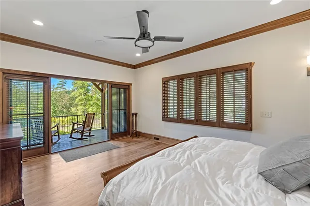 $3,995,685 | 303 Crooked Rock Lane, Sunset, SC 29685