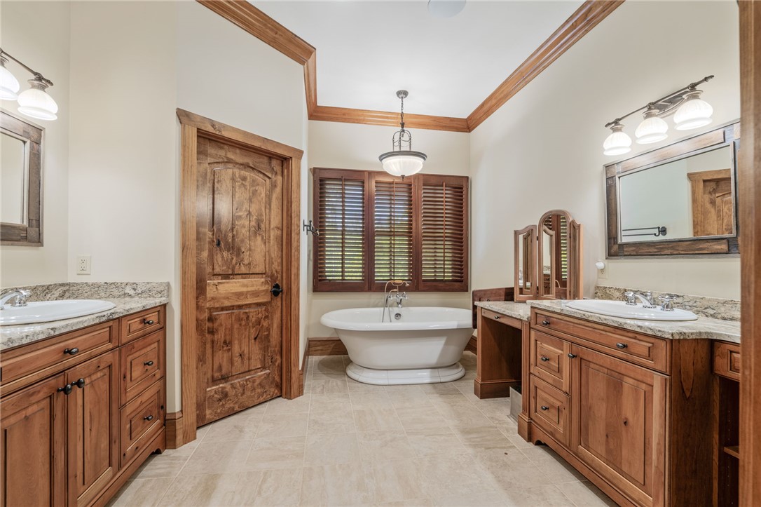 303 Crooked Rock Lane Sunset, SC 29685 - Photo 13 of 41