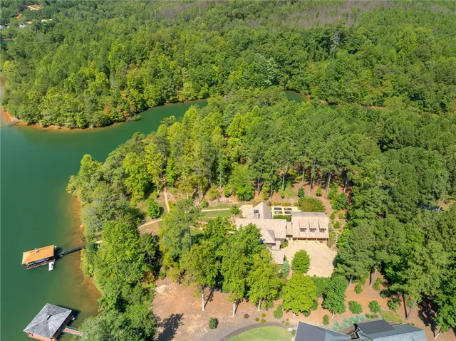 $3,995,685 | 303 Crooked Rock Lane, Sunset, SC 29685