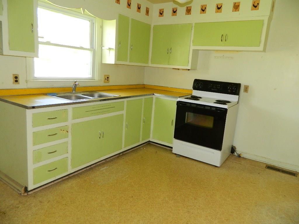 5057 Banes Road Springfield, OH 45502 - Photo 16 of 25