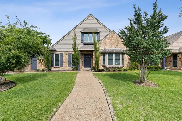 $3,800 | 10510 Ravenscroft Drive, Dallas, TX 75230