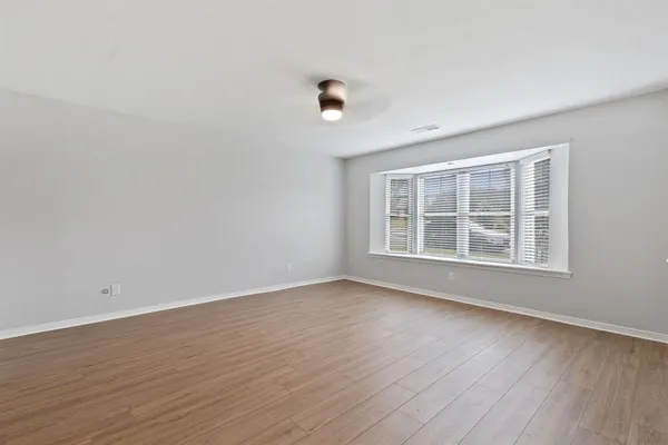 $3,800 | 10510 Ravenscroft Drive, Dallas, TX 75230