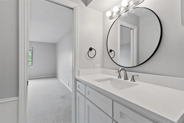 $3,800 | 10510 Ravenscroft Drive, Dallas, TX 75230