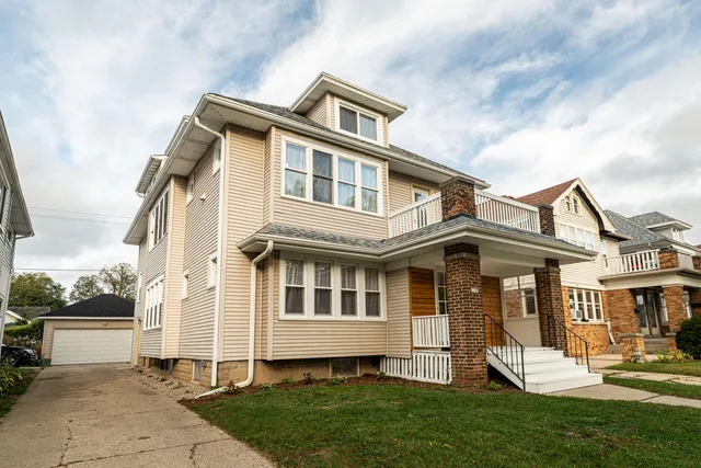 $599,900 | 2149 North 60th Street, Wauwatosa, WI 53208