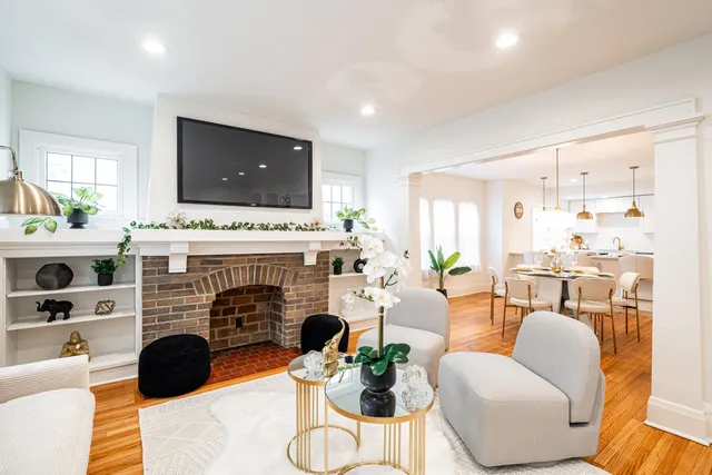 $599,900 | 2149 North 60th Street, Wauwatosa, WI 53208