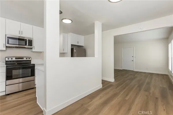 $3,100 | 10327 Flora Vista Street, Bellflower, CA 90706