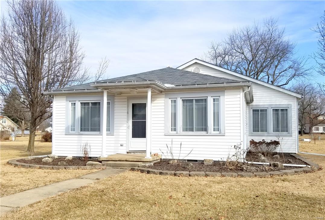 316 Fillmore Street Worden, IL 62097 - Photo 1 of 14 Gallery Image 1