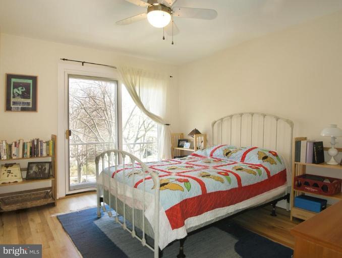 1618 Wainwright Drive Reston, VA 20190 - Photo 15 of 18 Bedroom #2