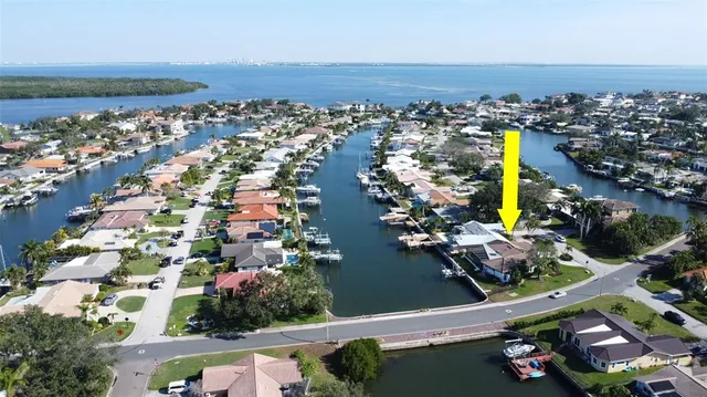 $1,450,000 | 2001 Massachusetts Avenue Northeast, St. Petersburg, FL 33703
