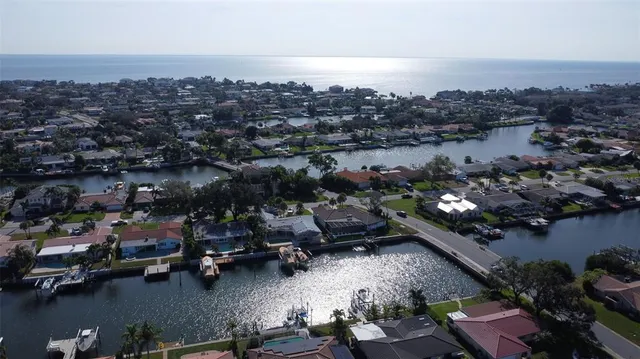 $1,450,000 | 2001 Massachusetts Avenue Northeast, St. Petersburg, FL 33703