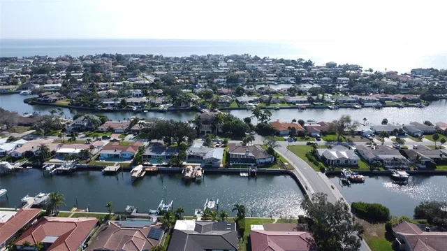 $1,450,000 | 2001 Massachusetts Avenue Northeast, St. Petersburg, FL 33703