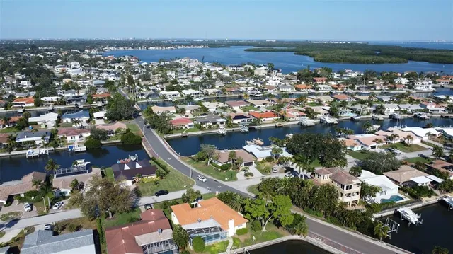 $1,450,000 | 2001 Massachusetts Avenue Northeast, St. Petersburg, FL 33703