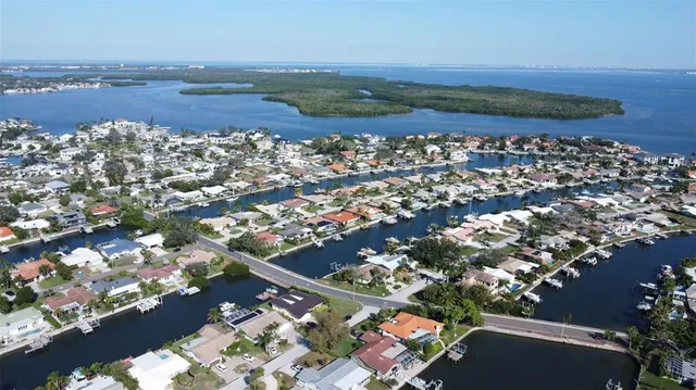 $1,450,000 | 2001 Massachusetts Avenue Northeast, St. Petersburg, FL 33703