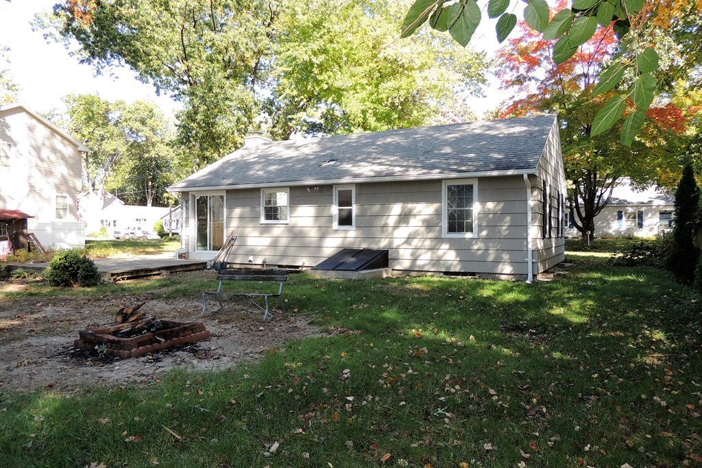 92 Temby Street Springfield, MA 01119 - Photo 21 of 23