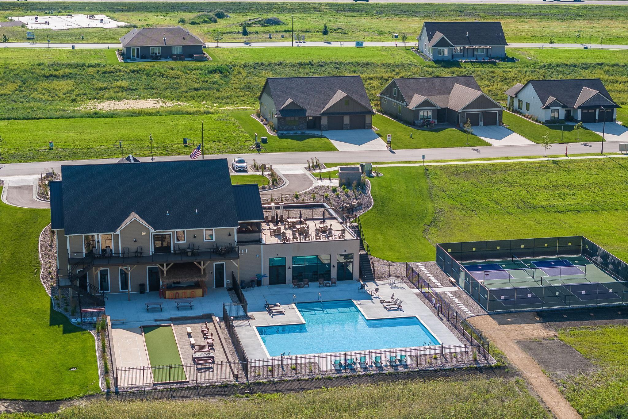 1011 Saba Boulevard Mankato, MN 56001 - Photo 8 of 9