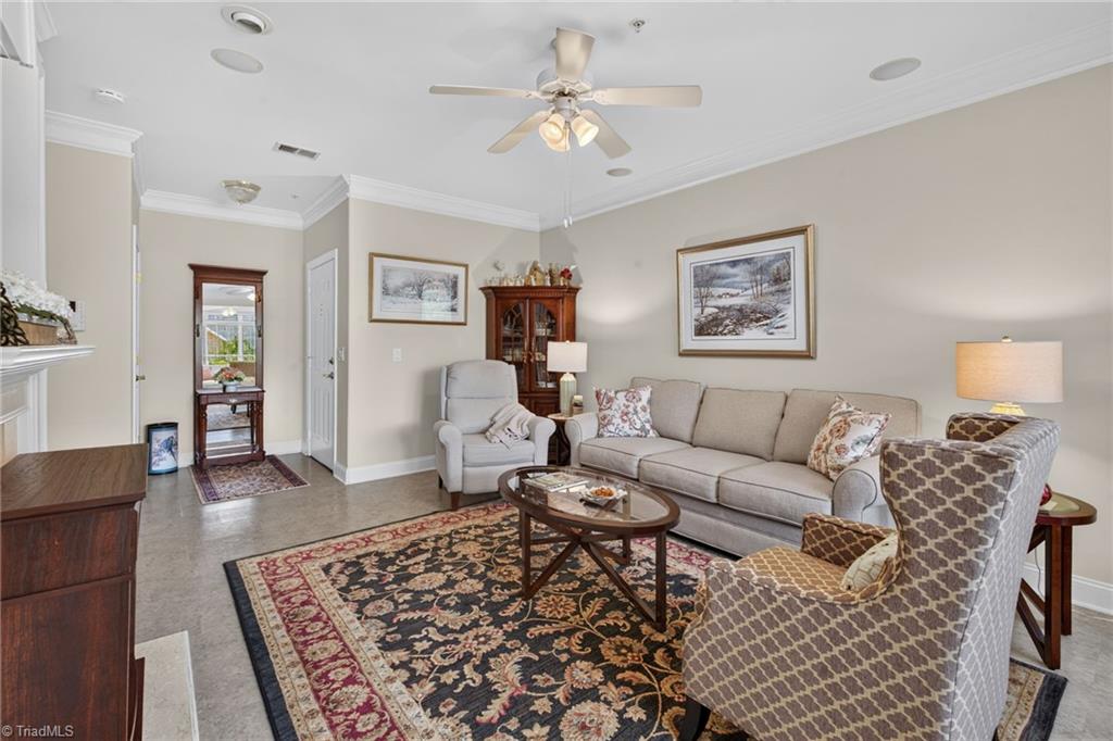 522 College Road, Unit 207 Greensboro, NC 27410 - Photo 26 of 34