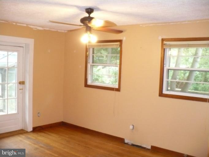 509 Wilson Road Annapolis, MD 21401 - Photo 6 of 11 Bedroom