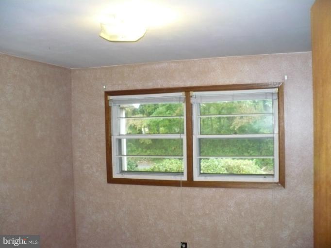 509 Wilson Road Annapolis, MD 21401 - Photo 8 of 11 Bedroom