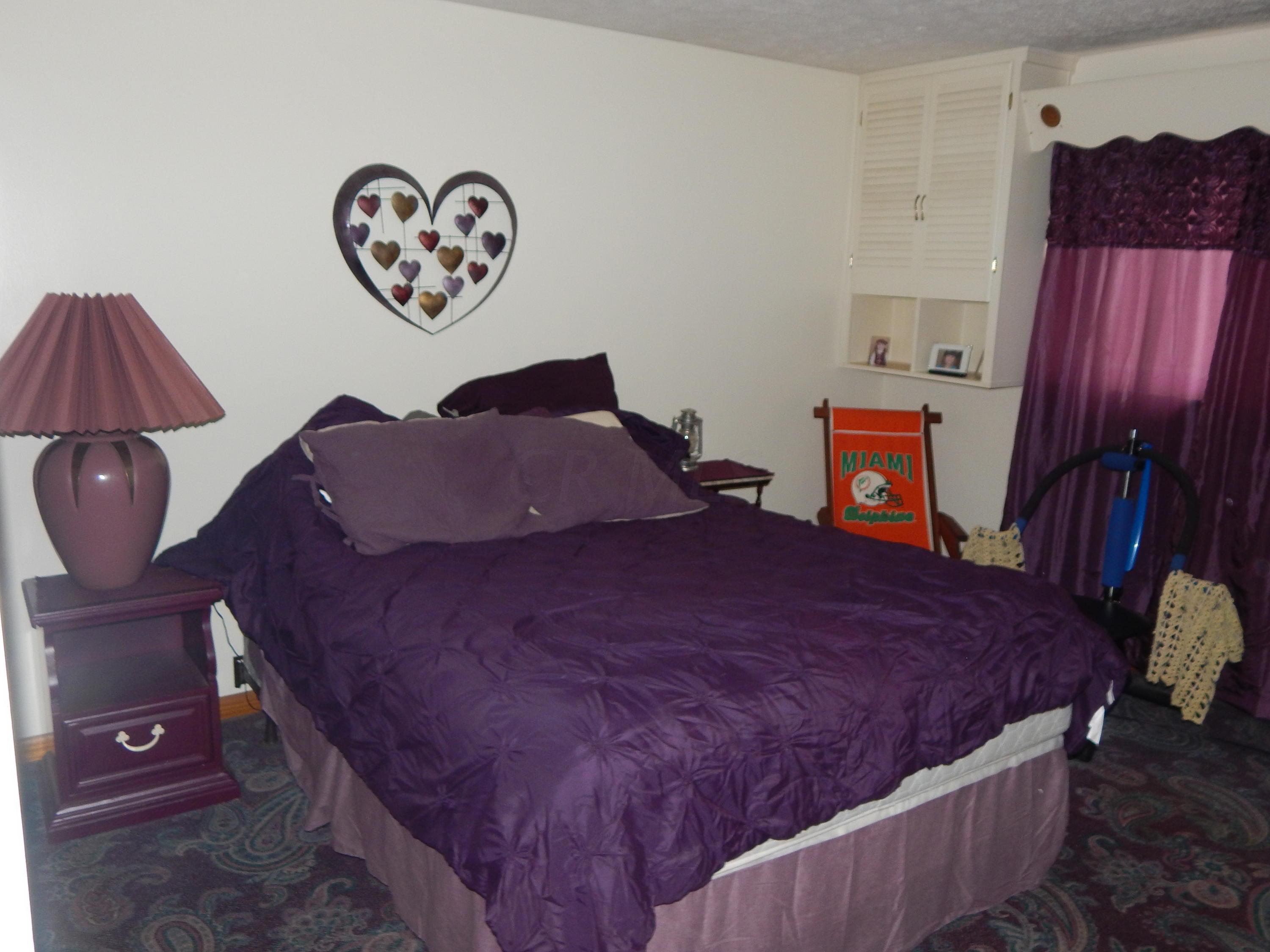 3945 Clime Road Columbus, OH 43228 - Photo 20 of 26 Gallery Image 20