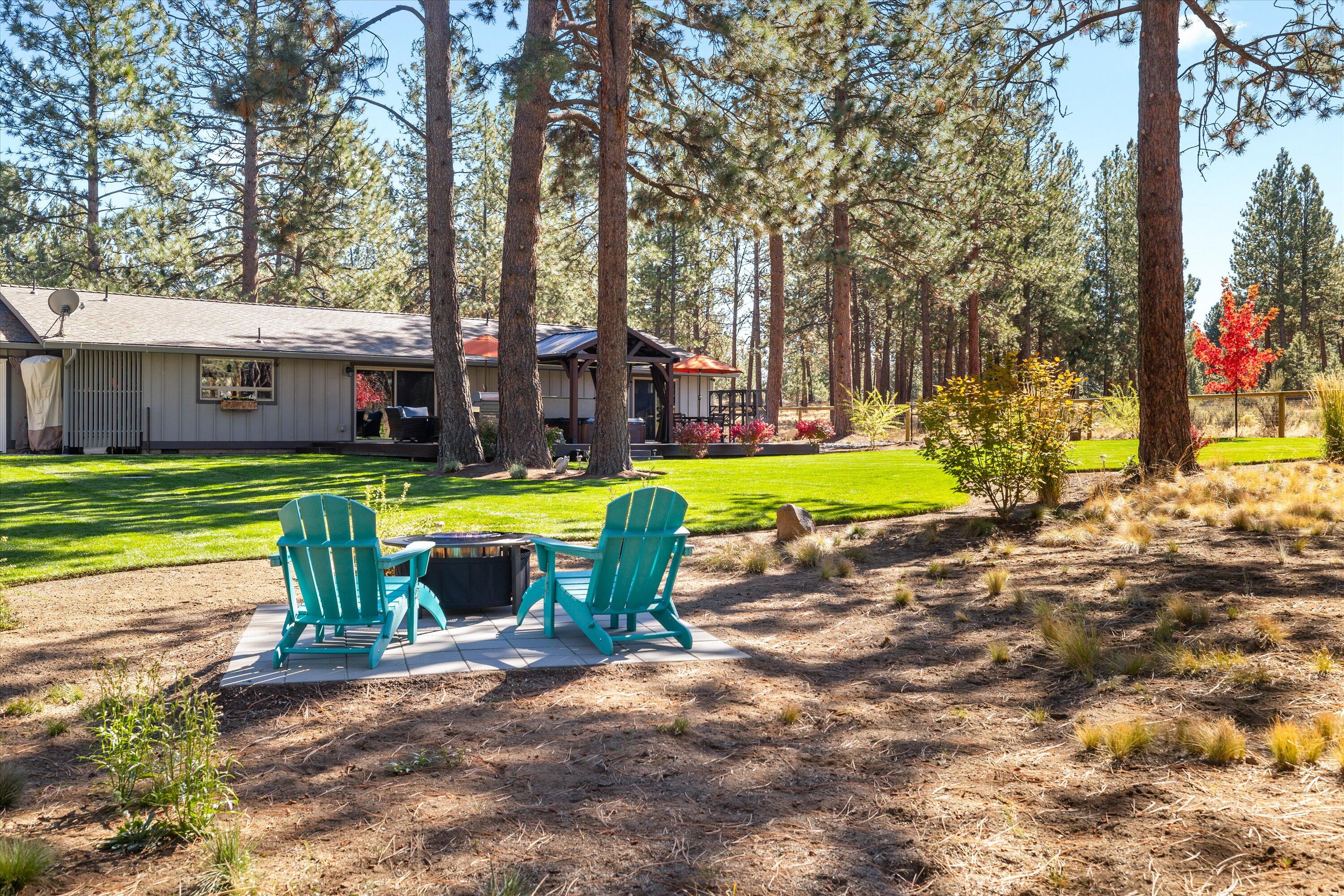 60095 East Ridgeview Drive Bend, OR 97702 - Photo 27 of 45 18-JILLROSELL 12