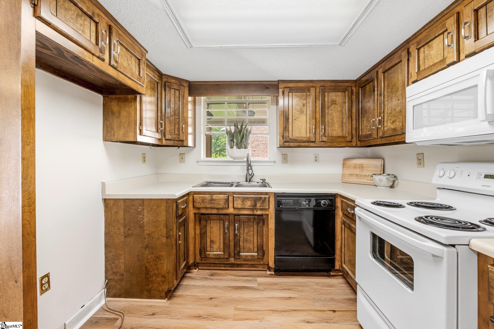 925 Cleveland Street, Unit 172 Greenville, SC 29601 - Photo 11 of 37