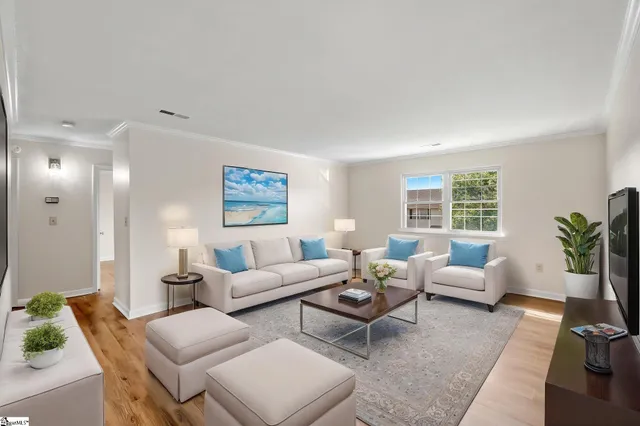 $249,900 | 925 Cleveland Street, Unit 172, Greenville, SC 29601