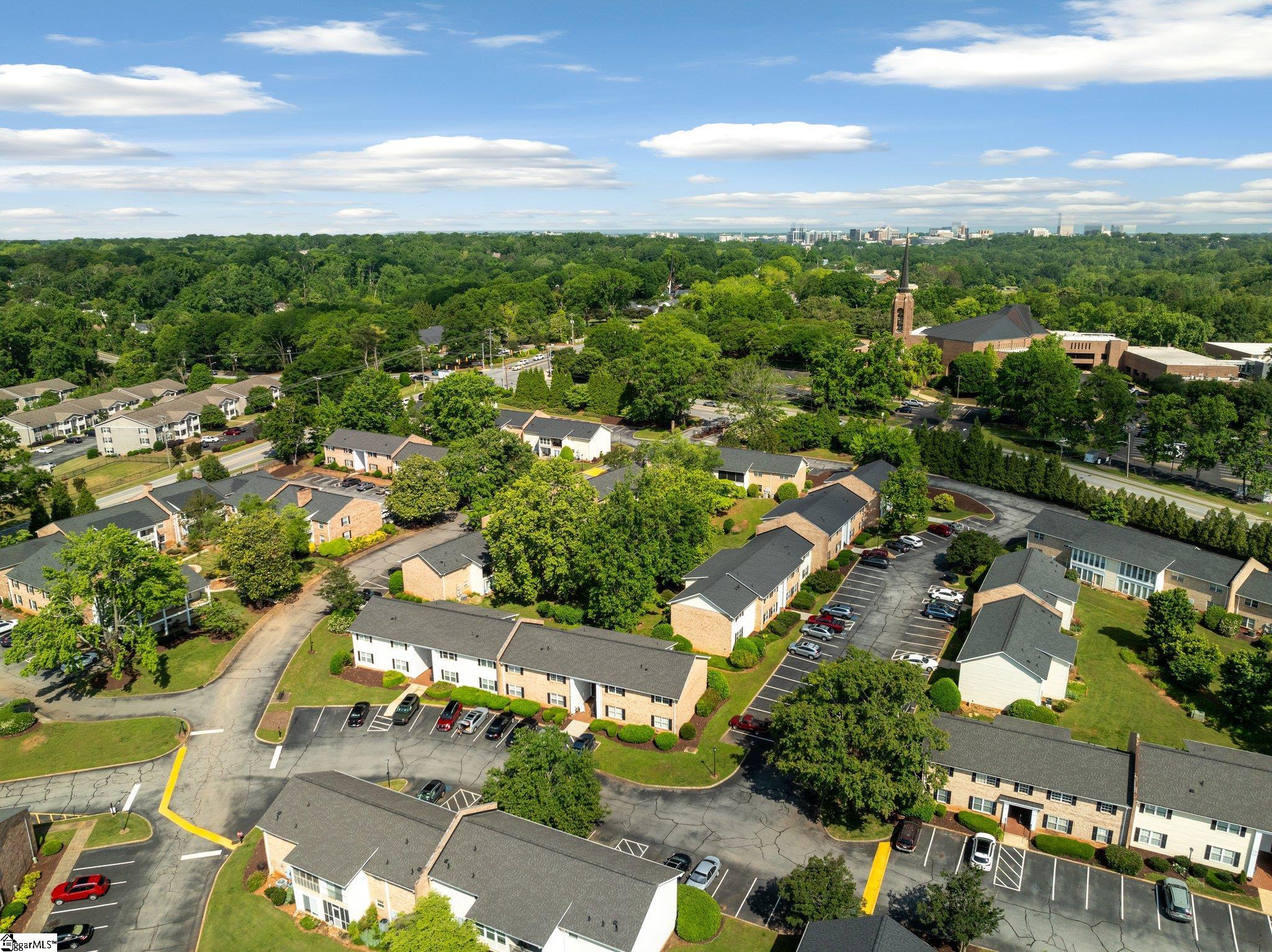 925 Cleveland Street, Unit 172 Greenville, SC 29601 - Photo 29 of 37