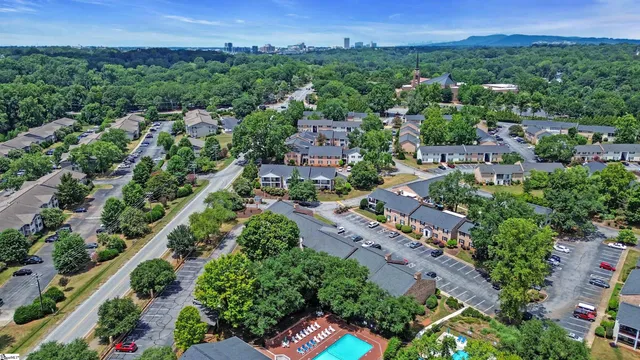 $249,900 | 925 Cleveland Street, Unit 172, Greenville, SC 29601