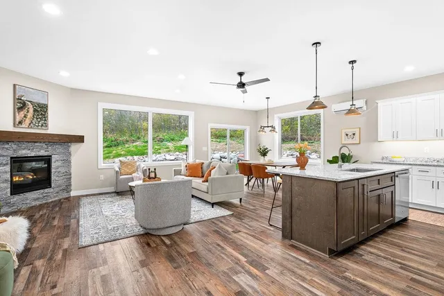 $539,000 | 3815 Stebner Road, Hermantown, MN 55811